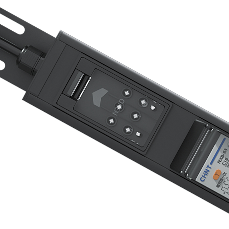 Rack Mount PDU Installation